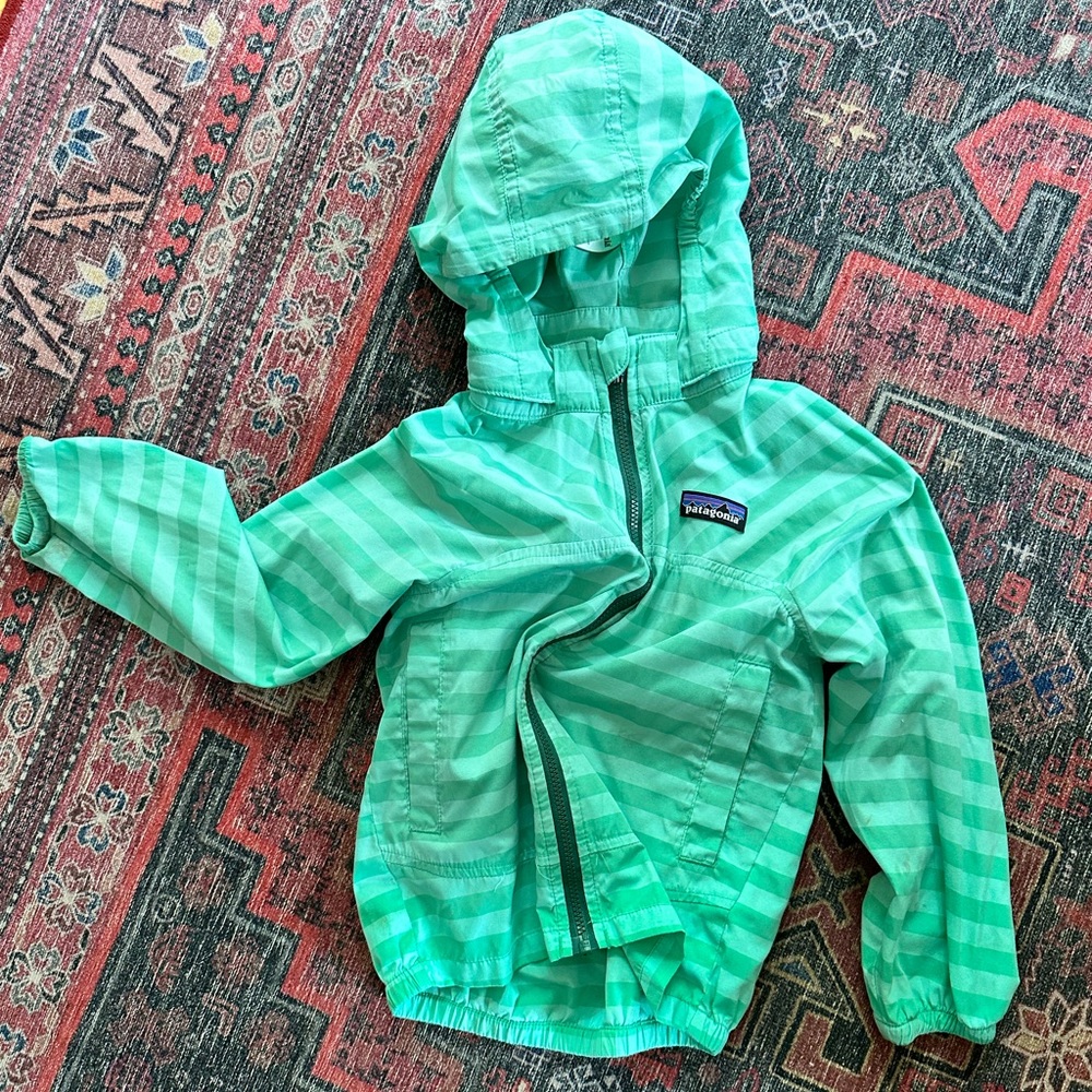Patagonia Lightweight Worn Wear Windbreaker